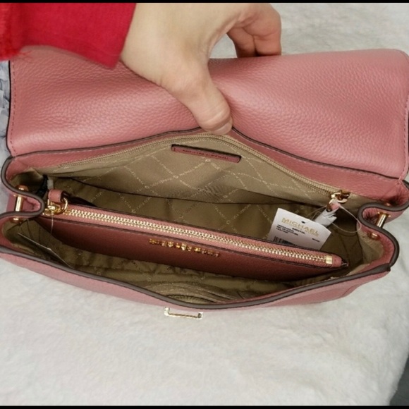 Michael Kors Bristol bag/oversized wallet/wristlet - Picture 4 of 8